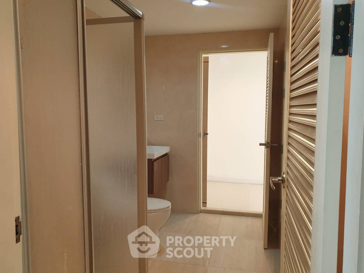 picture 3-BR Condo at Royal Castle Sukhumvit near BTS Phrom Phong (ID 892718) - 11/19