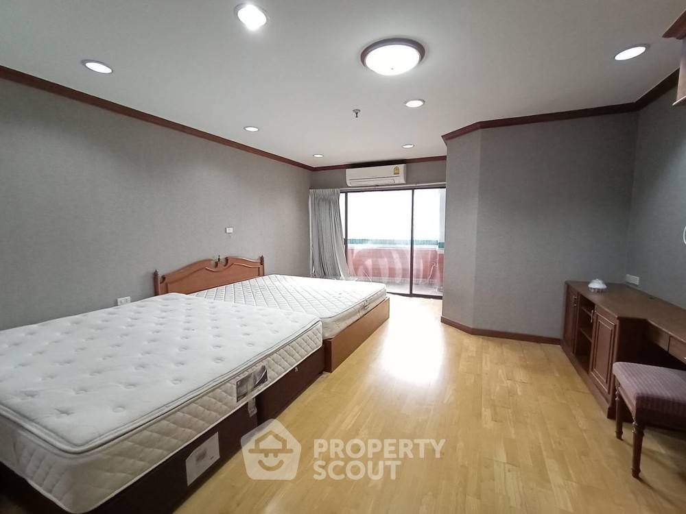 picture 3-BR Condo at Fifty Fifth Tower Thonglor near BTS Thong Lor (ID 387307) - 7/12