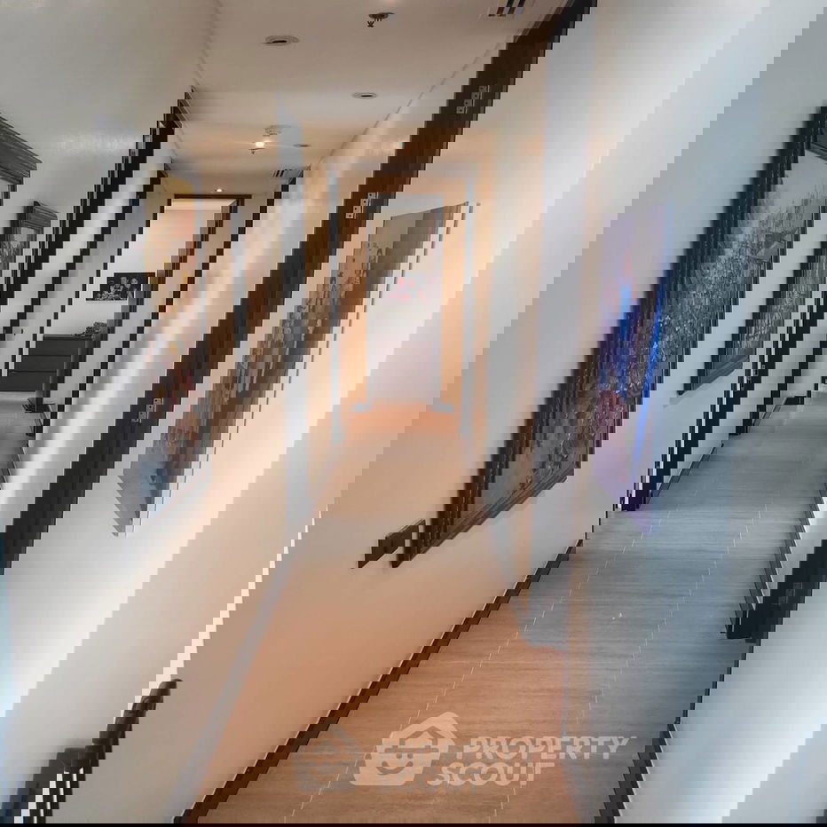 picture 3-BR Condo at The Lakes Bangkok near BTS Asok (ID 2102216) - 9/16