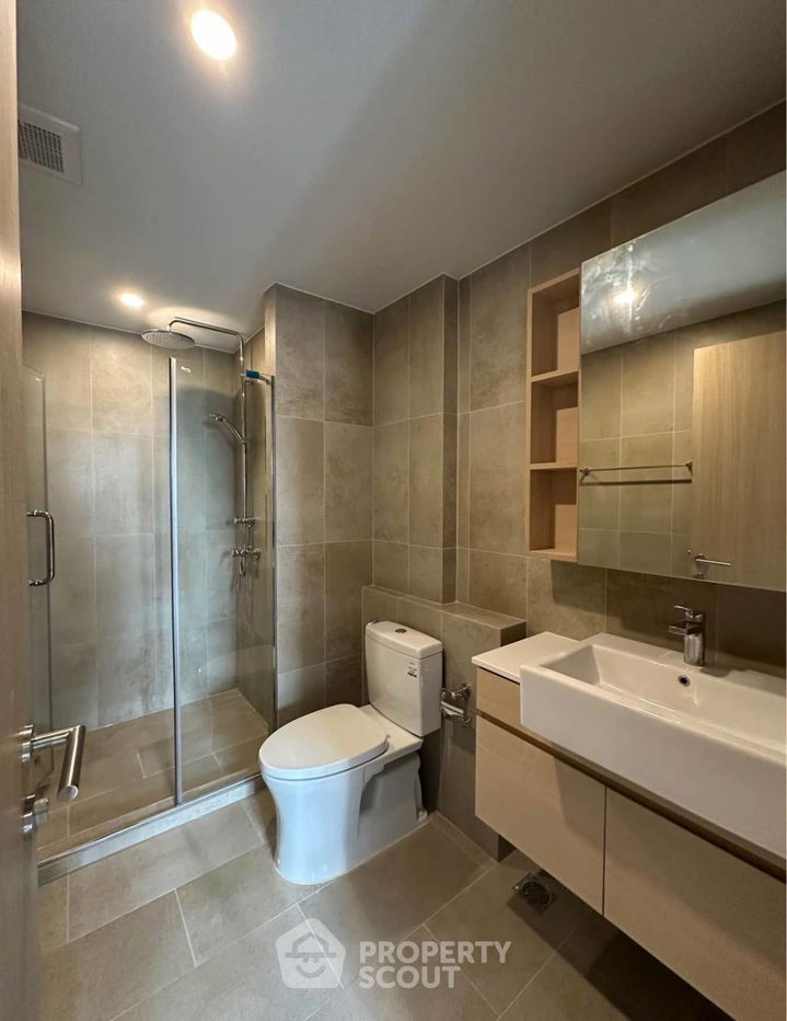 picture 1-BR Condo at The Shade Sathorn 1 near MRT Khlong Toei (ID 2287464) - 7/10