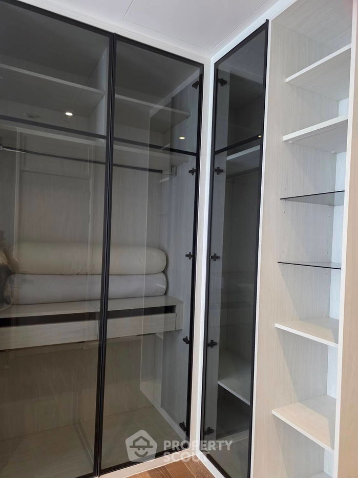picture 1-BR Condo at Muniq Langsuan near BTS Ratchadamri (ID 2294162) - 10/12