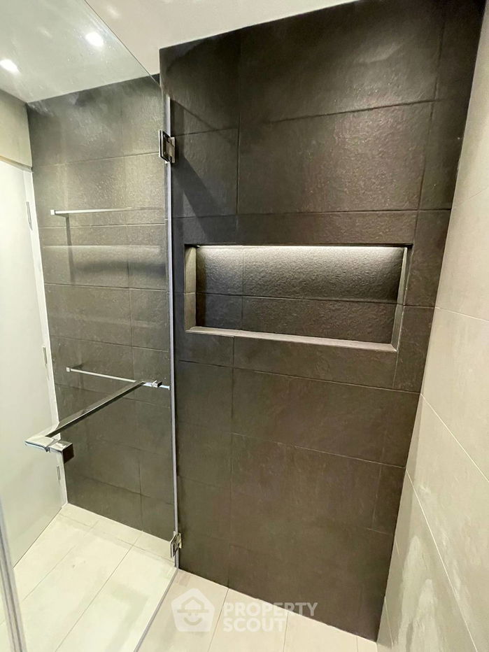 picture 1-BR Condo at D.S. Tower 2 Sukhumvit 39 Condominium near MRT Sukhumvit (ID 994699) - 2/10