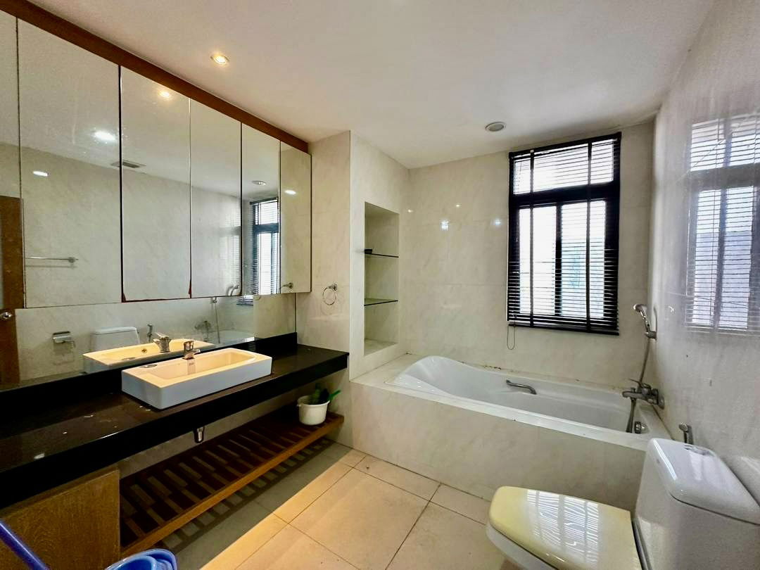 รูป Duplex Suite 2 ชั้น ตึกช้าง - ราคาดีที่สุดในตลาด! พร้อมวิวพาโนรามา คอนโดพื้นที่ 345.23 ตร.ม. โครงสร้างแข็งแรง และเป็นส่วนตัว - รูปที่ 5/14