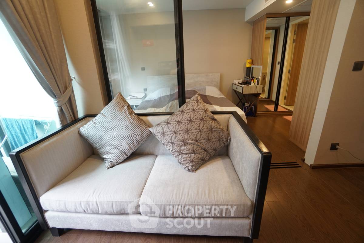 picture 1-BR Condo at Na Vara Residence near BTS Chit Lom (ID 60235) - 11/12