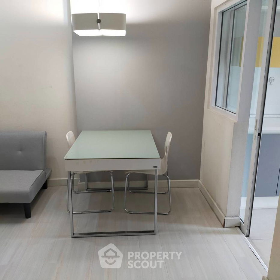 picture 1-BR Condo at The Room Ratchada-Ladprao near MRT Ratchadaphisek (ID 562344) - 3/6