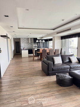 Large Terrace Condominium in Thonglor (ID 2093824)