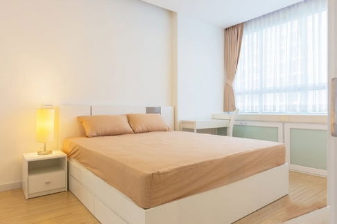 Code: KJ8633  for rent T.C. Green // Line ID: @kjcondo (with @) //
