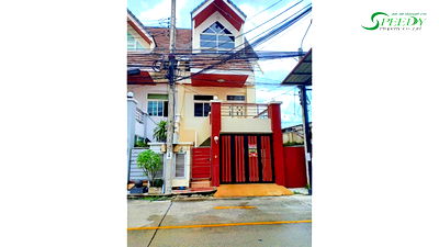 Townhouses for sale Wang Thonglang : 3-storey townhouse, Lat Phrao, Bangkok