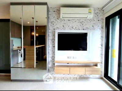 คอนโดให้เช่า : คอนโด 1 ห้องนอน Rhythm Sukhumvit 36-38 ใกล้ BTS ทองหล่อ (ID 2283530)