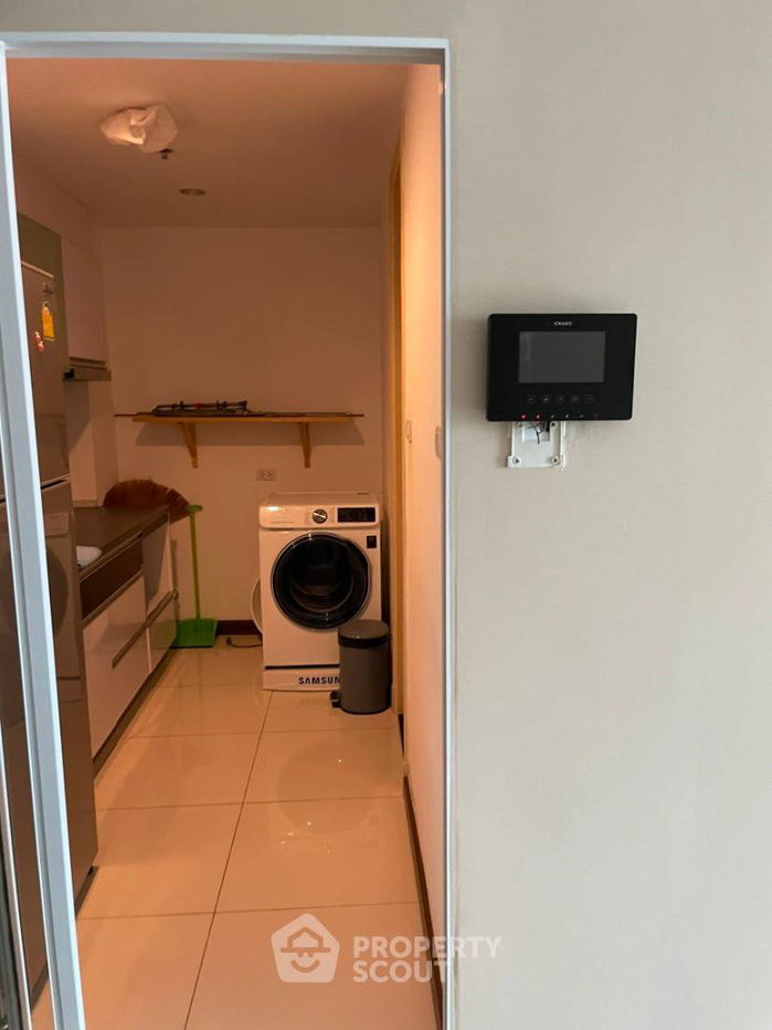 picture 1-BR Condo at Supalai Prima Riva Rama 3 - Narathiwas in Chong Nonsi (ID 810379) - 8/12