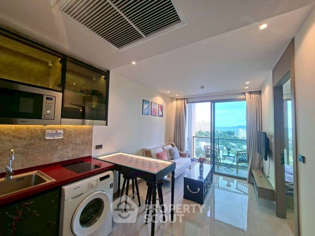 picture 1-BR Condo at The Riviera Ocean Drive close to Jomtien Beach (ID 2295142) - 1/19