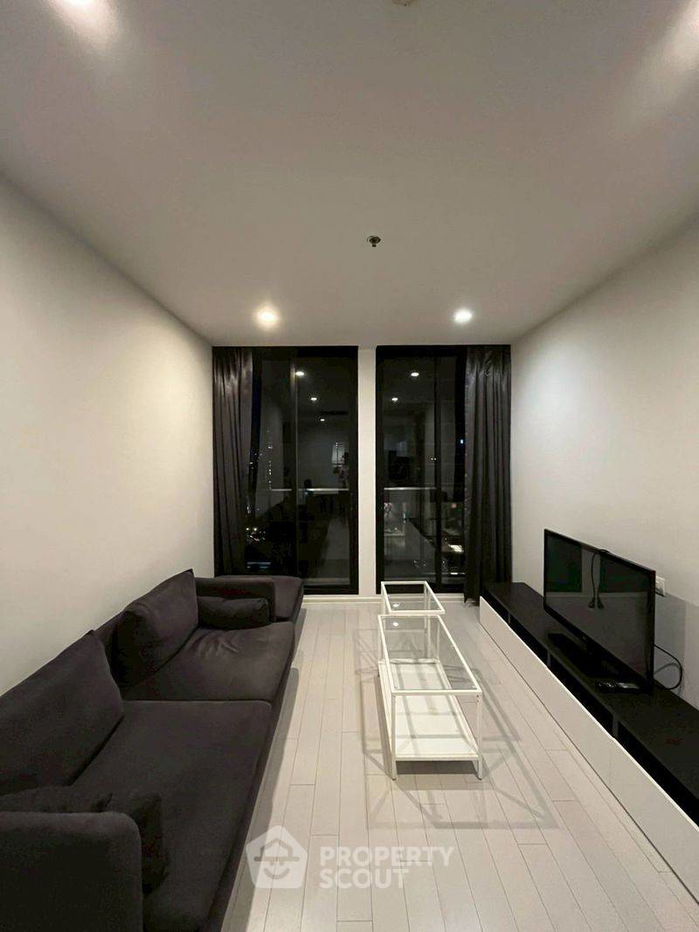 picture 2-BR Condo at Noble Ploenchit near BTS Phloen Chit (ID 2285483) - 13/14
