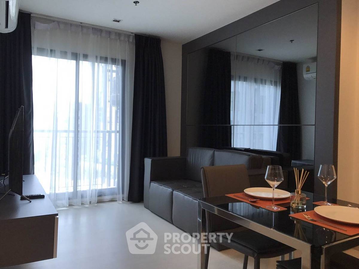รูป คอนโด 2-ห้องนอน ที่ ริทึ่ม สุขุมวิท 36-38 ใกล้ BTS ทองหล่อ (ID 515454) - รูปที่ 2/10