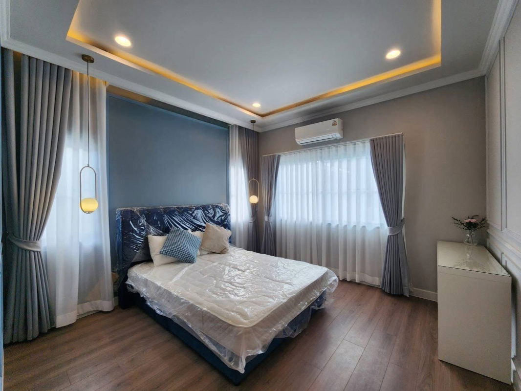รูป ให้เช่า บ้านเดี่ยว เศรษฐสิริ บางนา-สุวรรณภูมิ บ้านใหม่ ตกแต่งสวย 5 นาทีถึง สนามบินสุวรรณภูมิ - รูปที่ 4/4