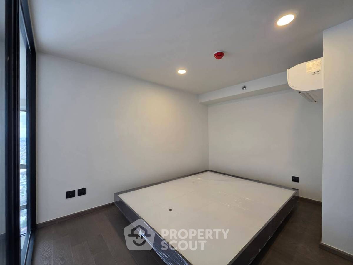 picture 2-BR Condo at Park Origin Chula-Samyan near MRT Hua Lamphong (ID 2287123) - 11/19
