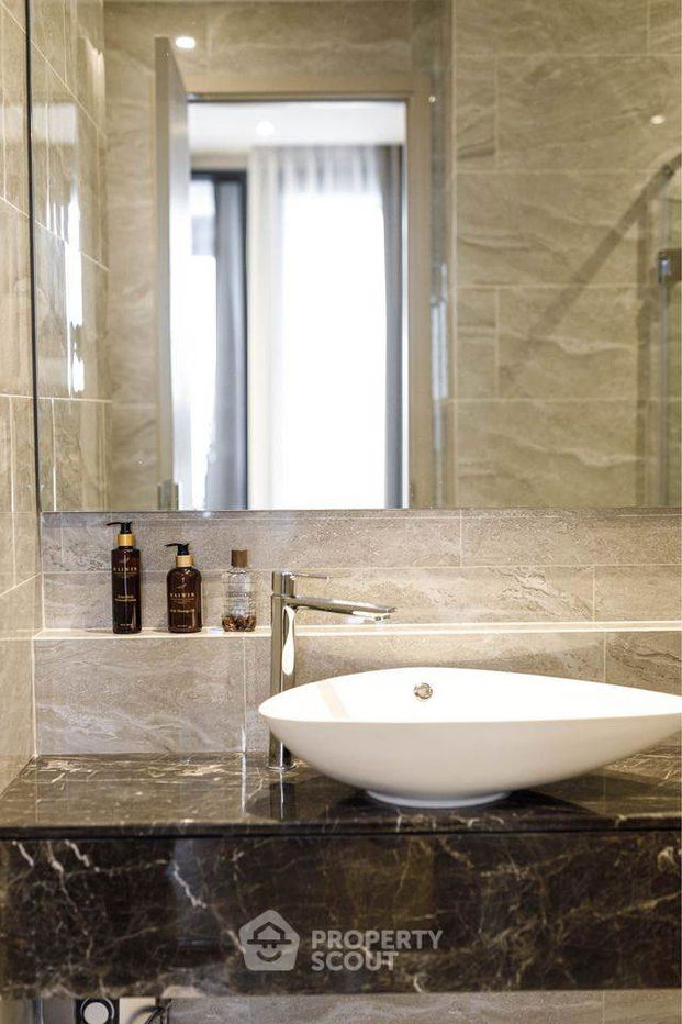 picture 1-BR Condo at ASHTON Asoke - Rama 9 near MRT Phra Ram 9 (ID 710869) - 5/11