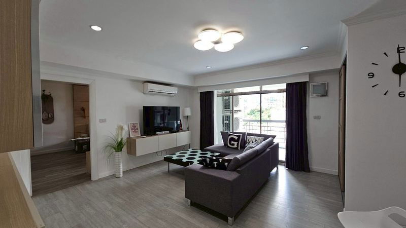 picture < Royal Castle Sukhumvit 39 for Rent > " 5b 6b 240 sqm - 4/19