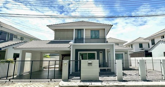 รูปภาพ For rent Grand Valley Project: Bangsaen - Liang Nong Mon: 4 bedrooms, 3 bathrooms, house near the garden