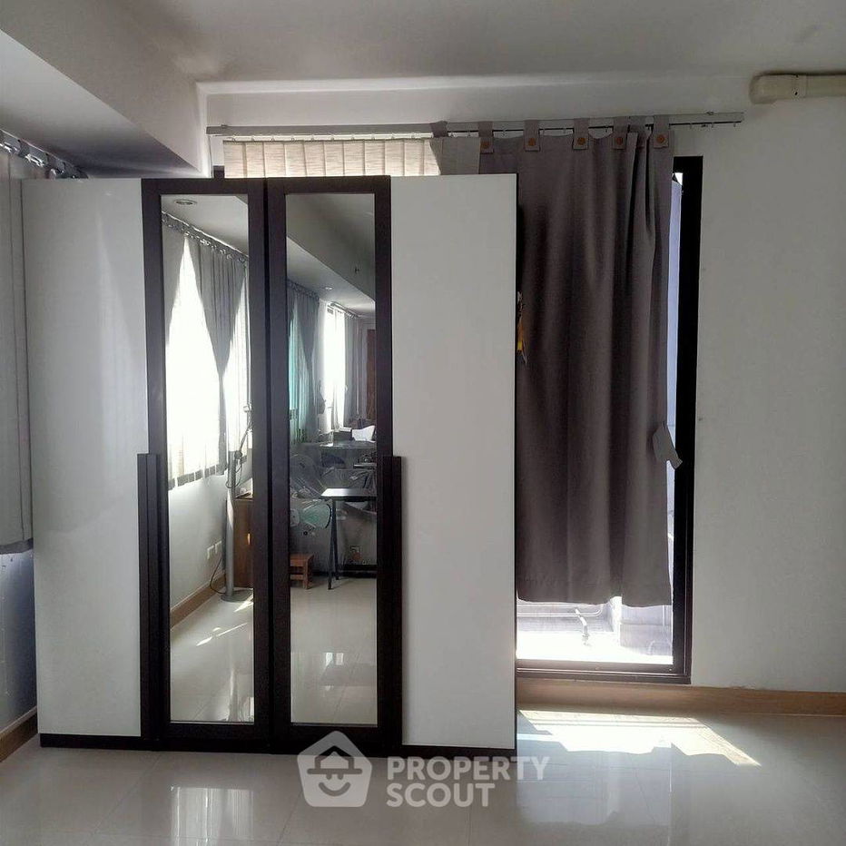 picture 2-BR Condo at Supalai Premier Place Asok near MRT Phetchaburi (ID 1110086) - 6/20