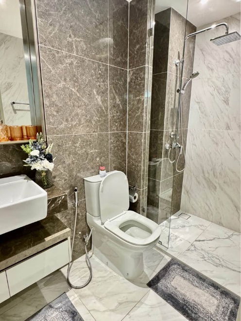 picture ⚡Rare Unit ⚡Condo for sale, Fynn Asoke, Sukhumvit 10, 3 bedrooms, Pool Access, can access the-SW002929 pool directly from the room, feel resort style - 33/36
