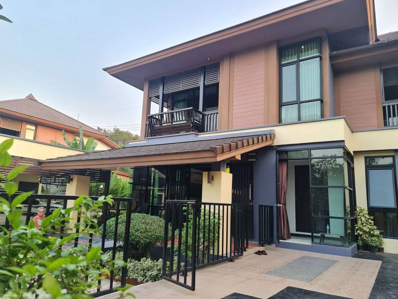 picture Two-storey detached house for sale in Horseshoe Point Village, near the edge of Map Prachan Reservoir, Pattaya, Chonburi - 17/18