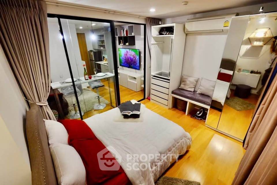 รูป คอนโด 1-ห้องนอน ที่ โนเบิล รีโว สีลม ใกล้ BTS สุรศักดิ์ (ID 2189612) - รูปที่ 9/12