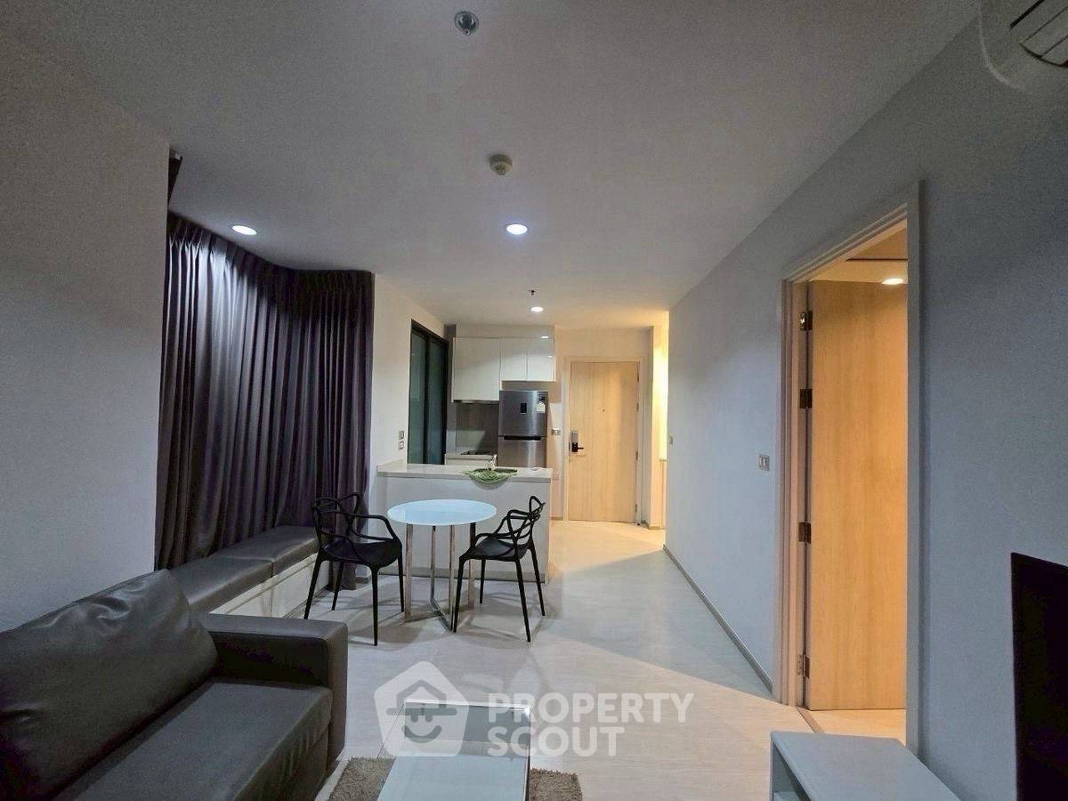รูป คอนโด 1-ห้องนอน ที่ ริทึ่ม สุขุมวิท42 ใกล้ BTS เอกมัย (ID 2290124) - รูปที่ 2/10