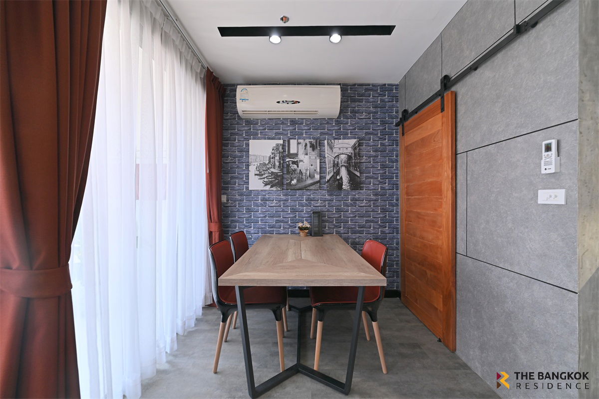 picture 🔥Ideo Mobi Rama 9  - Rent 32,000 bath / month, 2B2B Duplex size 62 sqm, available ( Line ID: real_realestate or phone: 0842824246)  - 2/19