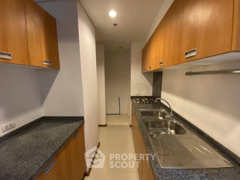 รูป คอนโด 2-ห้องนอน ที่ วิลล่า สาทร ใกล้ BTS กรุงธนบุรี (ID 1237195) - รูปที่ 3/8