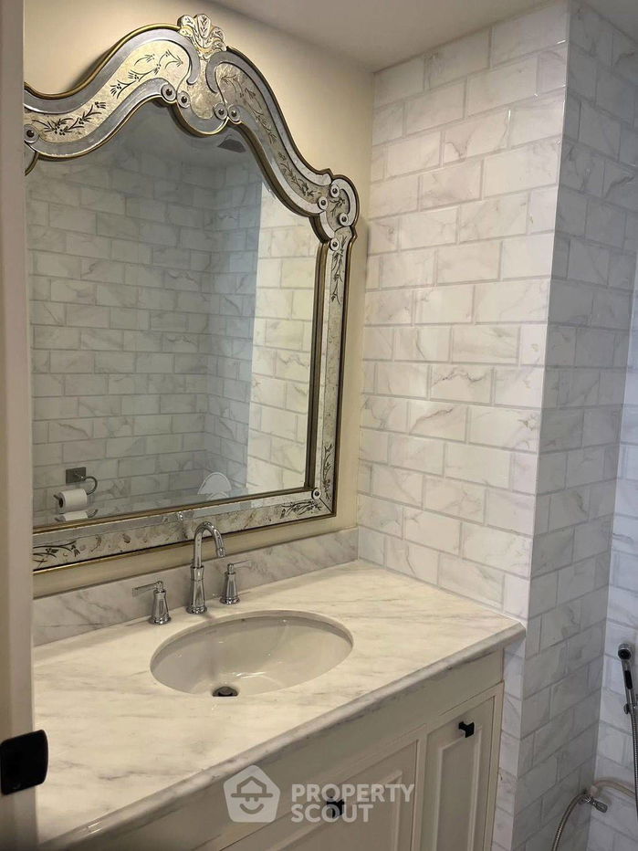 picture 2-BR Condo at Somkid Gardens Condominium near BTS Chit Lom (ID 2295105) - 17/20