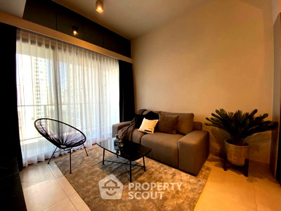 Condos for rent : 1-BR Condo at The Lofts Asoke near MRT Phetchaburi (ID 513939)