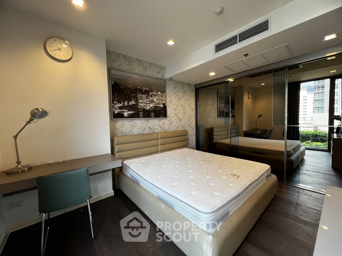 picture 2-BR Condo at Nara 9 By Eastern Star near BTS Chong Nonsi (ID 984887) - 4/14