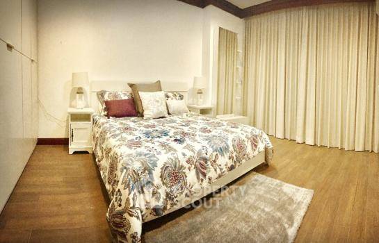 picture 2-BR Condo at Green Peace Mansion near MRT Kamphaeng Phet (ID 835532) - 3/12