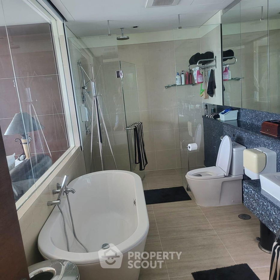 picture 3-BR Condo at The Lakes Bangkok near BTS Asok (ID 2102216) - 13/16