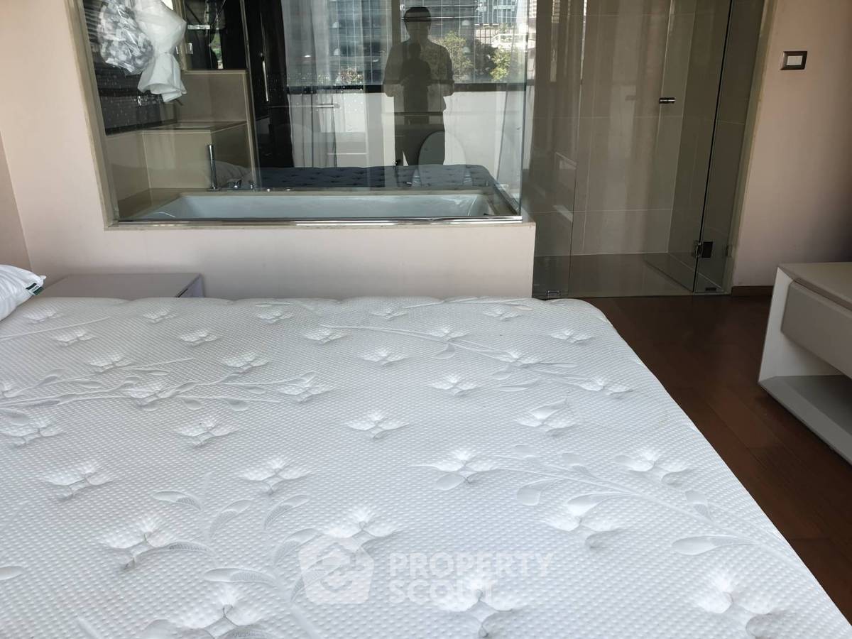 picture 2-BR Condo at The Address Sathorn near BTS Saint Louis (ID 1209782) - 13/22