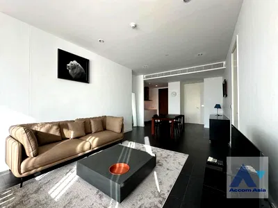 คอนโดให้เช่า : 🔼🔽 AccomA 📩 Luxury condo with balcony and RBSC view at 185 Rajadamri ( AA16350 )
