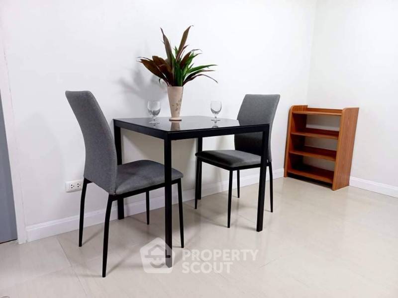 picture 2-BR Condo at Condo One Siam Condominium near BTS National Stadium (ID 813812) - 10/11