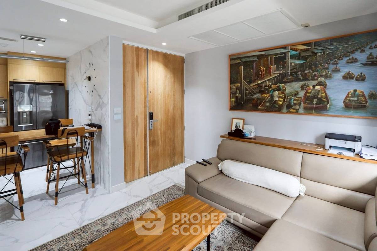 picture 2-BR Condo at Baan Thanon Sarasin Condominium near BTS Ratchadamri (ID 2297112) - 1/14