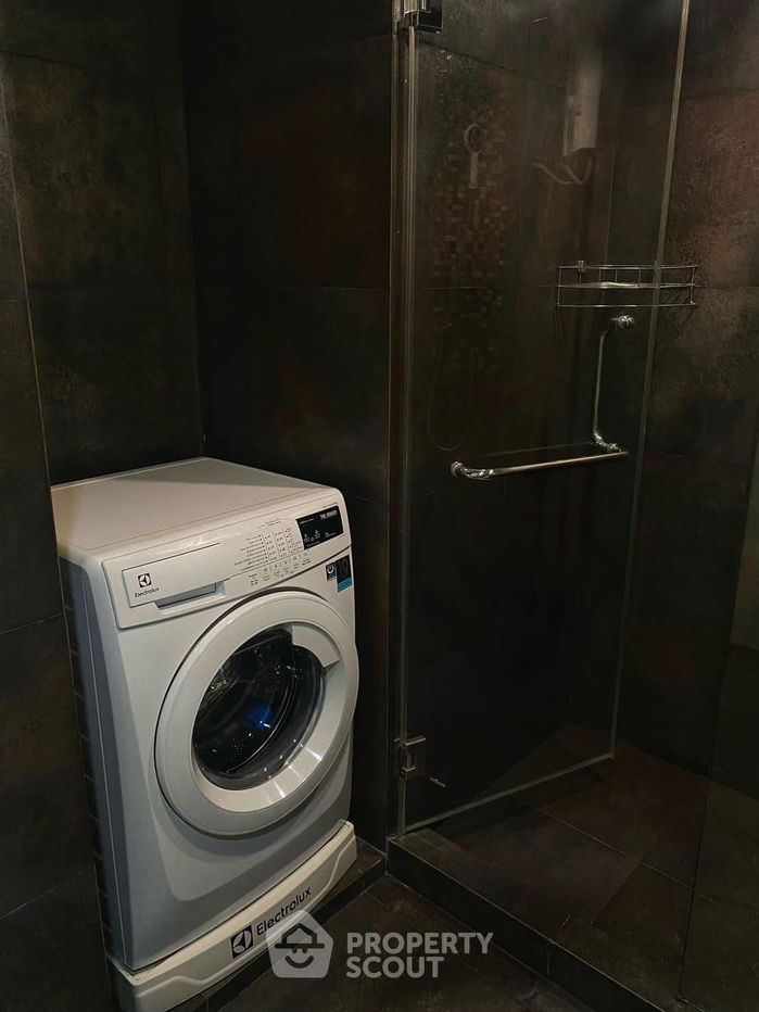 picture 1-BR Condo at Voque Sukhumvit 16 Condominium near MRT Queen Sirikit National Convention Centre (ID 1498767) - 11/11