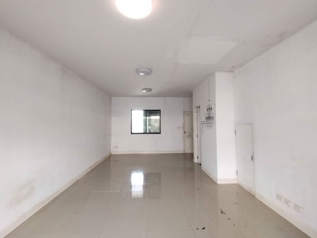 รูป หมู่บ้าน โมดิวิลล่า บางบัวทอง นนทบุรี - รูปที่ 3/42