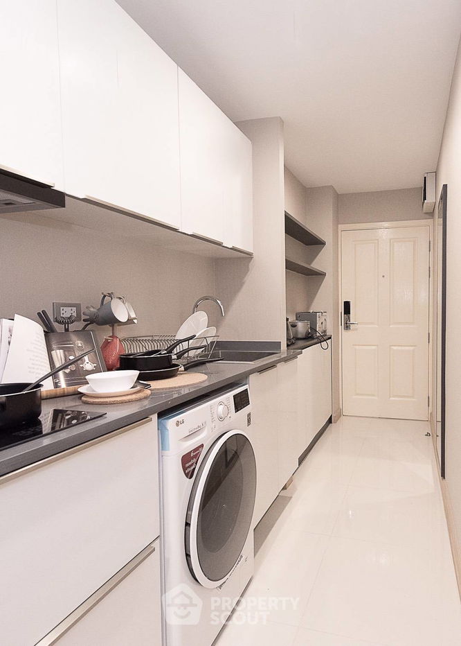 picture 1-BR Condo at The ACE Ekamai near BTS Ekkamai (ID 512333) - 4/12