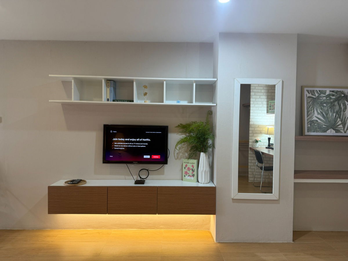 picture Srithana Condo 2, Studio, 38 sq m., near One Nimman - 9/24