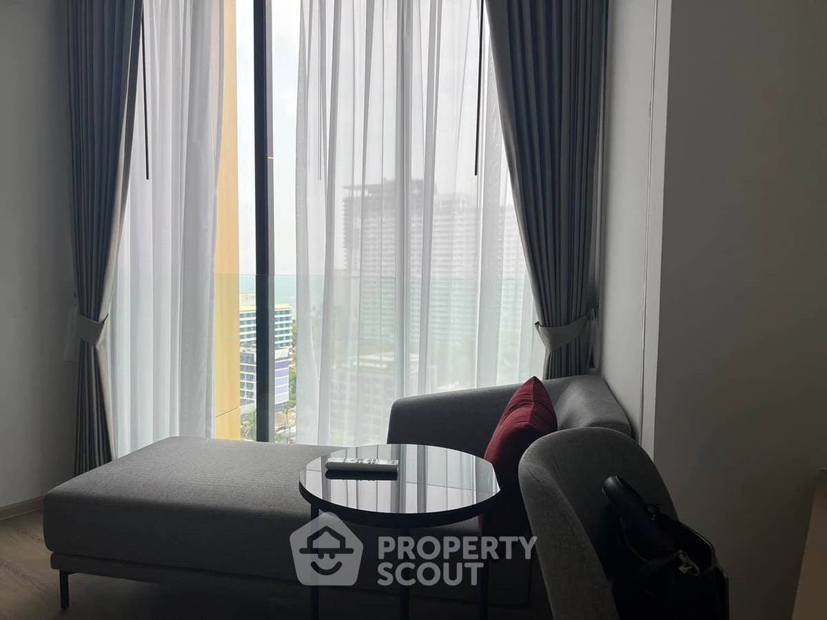 picture 1-BR Condo at Edge Central Pattaya close to Central Festival Pattaya (ID 1144118) - 3/10