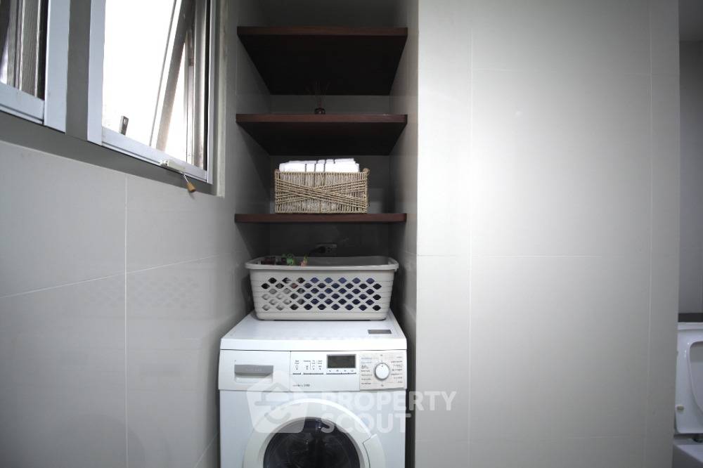 picture 2-BR Condo at The Rajdamri near BTS Ratchadamri (ID 1984680) - 12/13