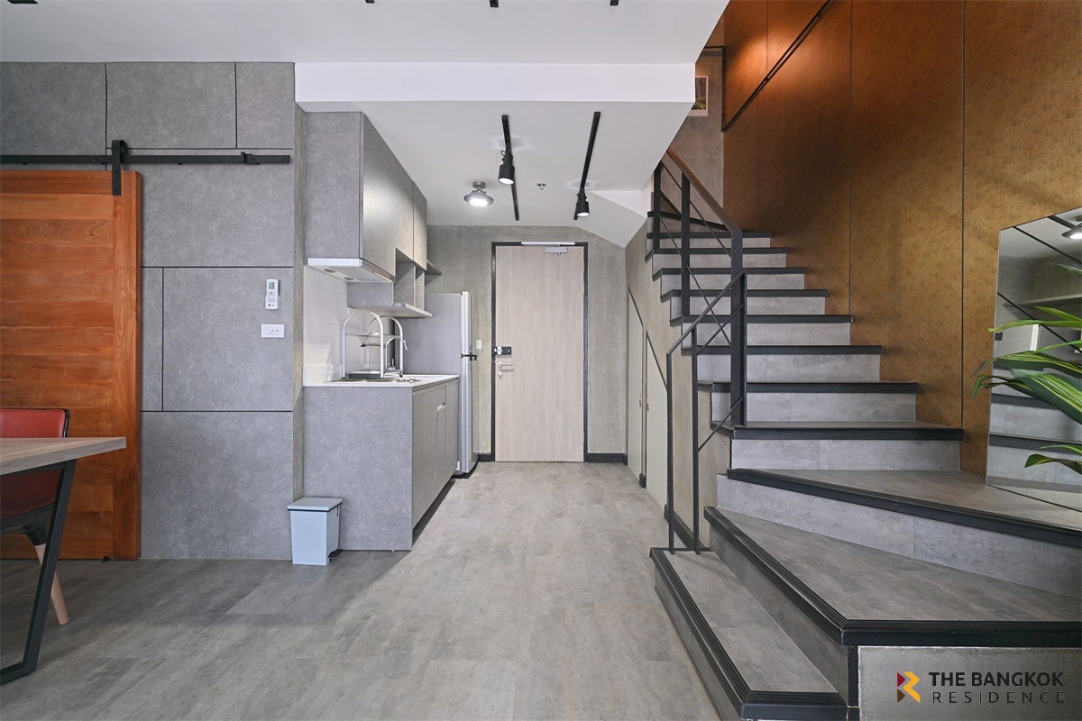 picture 🔥Ideo Mobi Rama 9  - Rent 32,000 bath / month, 2B2B Duplex size 62 sqm, available ( Line ID: real_realestate or phone: 0842824246)  - 3/19
