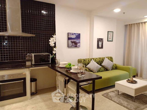 2-BR Condo at Nusasiri Grand Condominium near BTS Ekkamai (ID 515017)