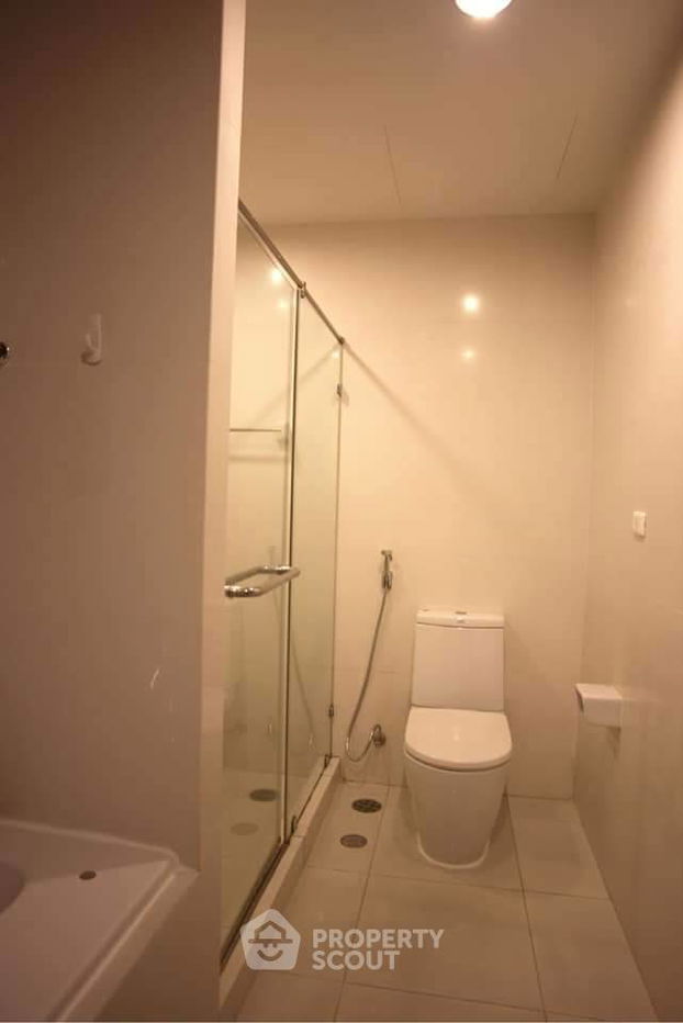 picture 2-BR Condo at Amanta Ratchada near MRT Thailand Cultural Centre (ID 514782) - 10/15
