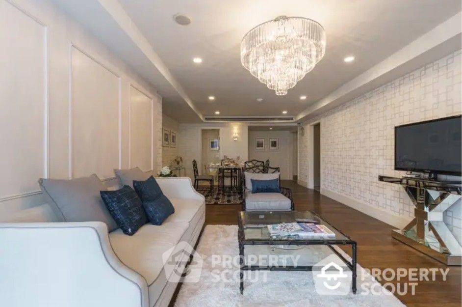 picture 2-BR Condo at Somkid Gardens Condominium near BTS Chit Lom (ID 1539814) - 4/15