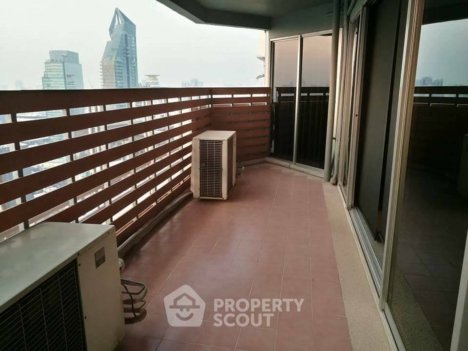picture 3-BR Condo at The Waterford Diamond Tower Sukhumvit near BTS Phrom Phong (ID 515206) - 16/17