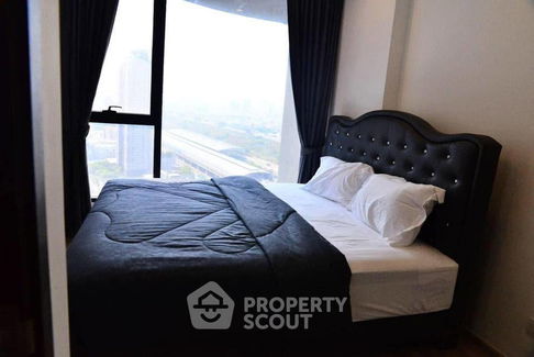 1-BR Condo at Ideo Mobi Asoke near MRT Phetchaburi (ID 1516086)